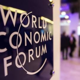 Πινακίδα World Economic Forum