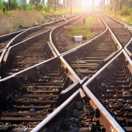 Σιδηροδρομικές γραμμές ανατολή