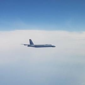 Στρατιωτικό αεροσκάφος αέρας