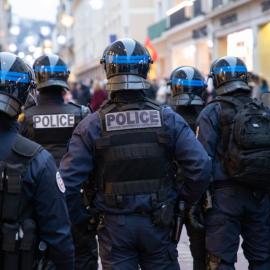 Αστυνομικοί στη Γαλλία περιπολία Γαλλική αστυνομία δρόμος