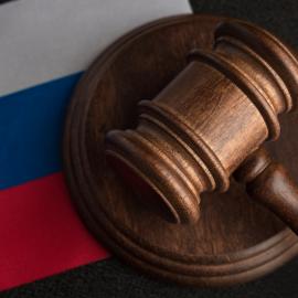 Ρωσικό δικαστήριο σφυρί