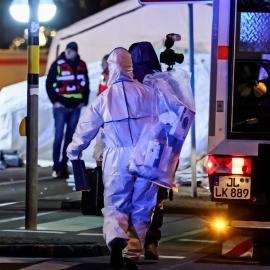 Αστυνομικός με στολή προστασίας