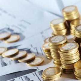 Στοιβαγμένα ευρώ κέρματα