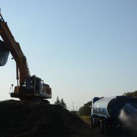 εκσκαφέας σε εργοτάξιο