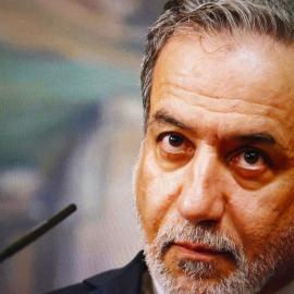 Αμπάς Αραγτσί, Ιρανός διπλωμάτης