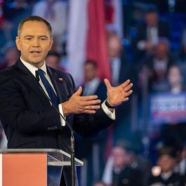 Κάρολ Ναβρότσκι ομιλητής